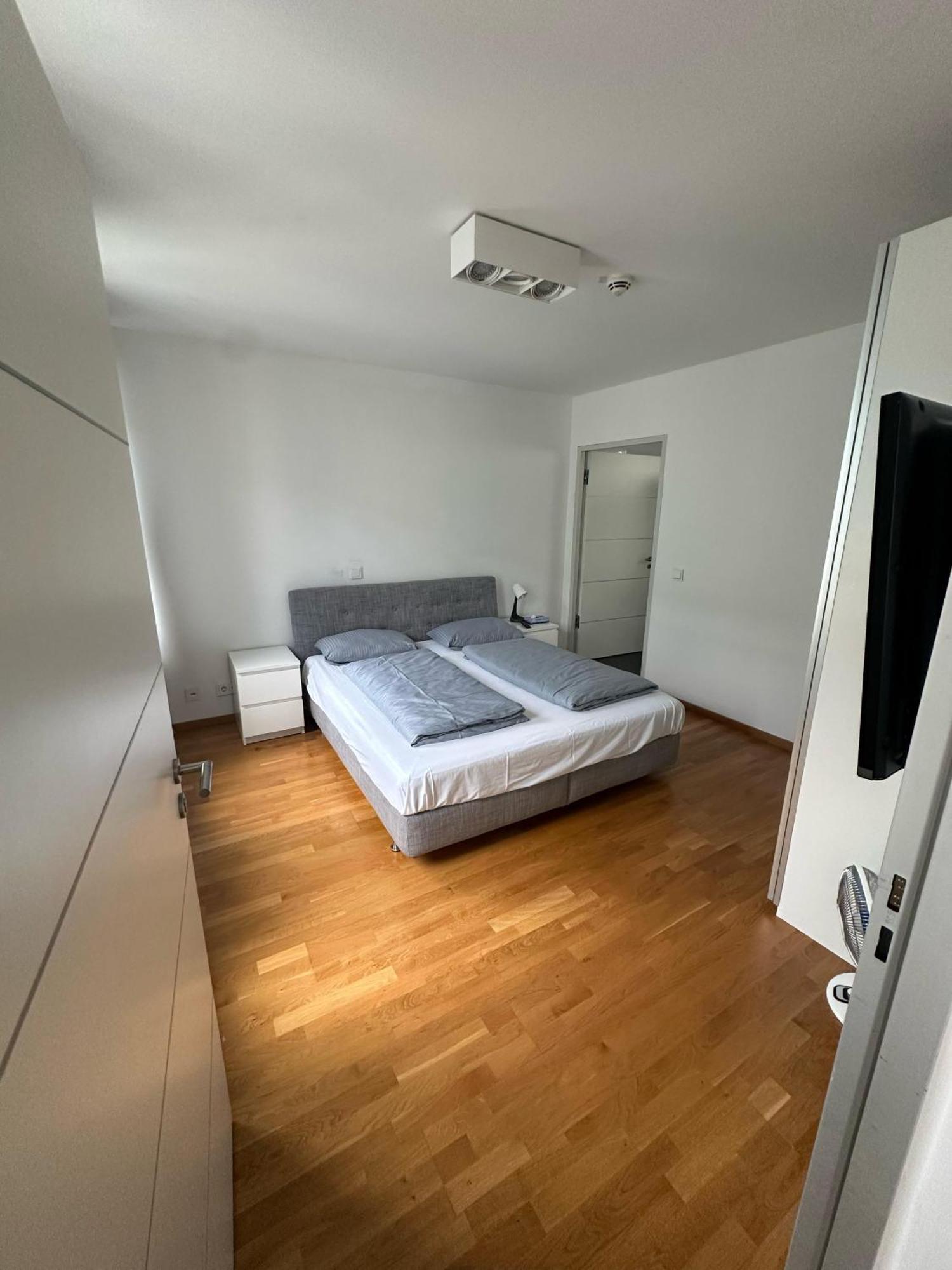 Al Nafurah Apartments Munich Exterior photo