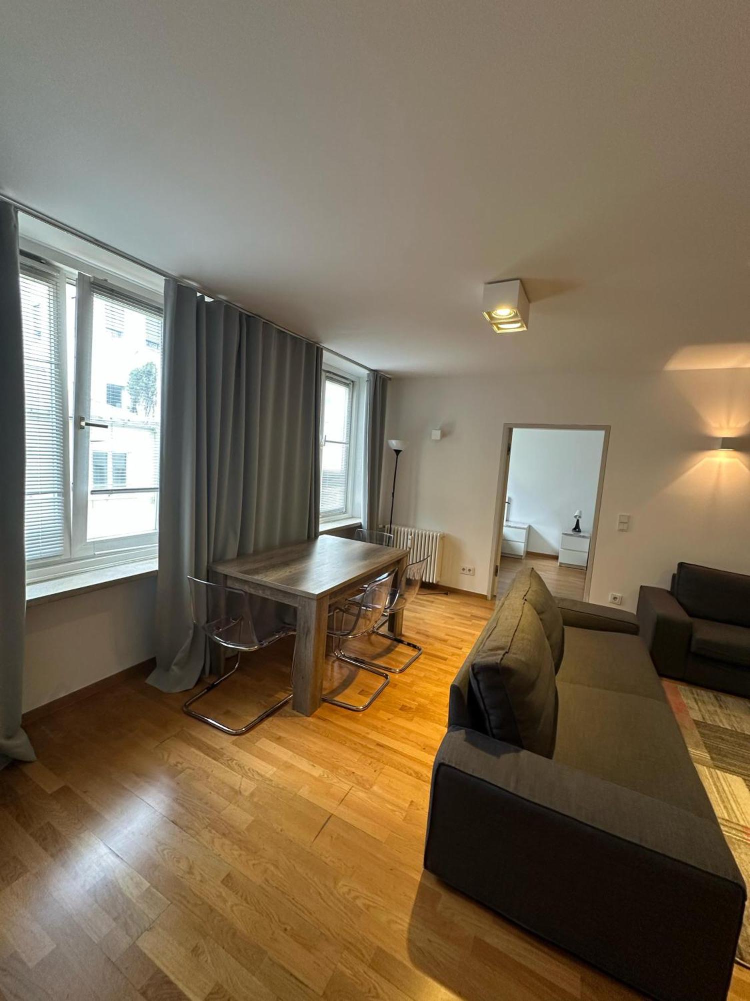 Al Nafurah Apartments Munich Exterior photo